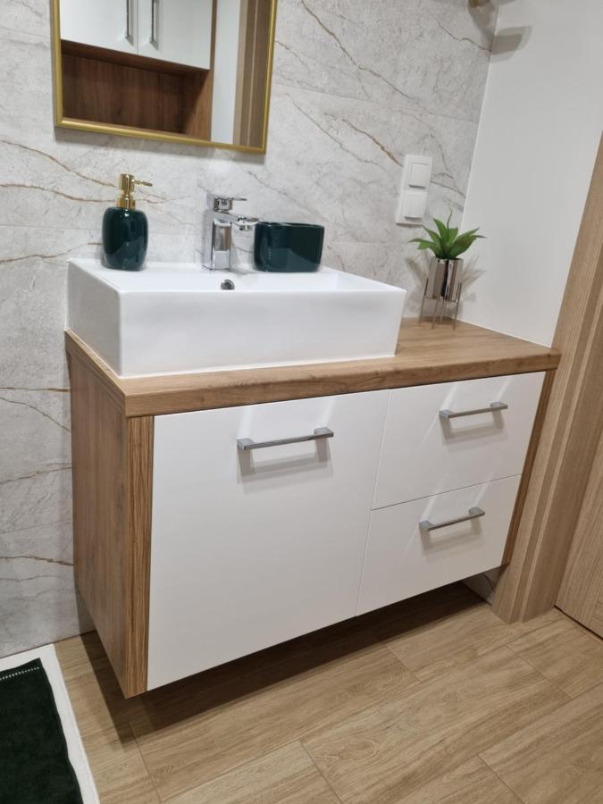 Apartament Sloneczny -Sciegiennego كيلتشي المظهر الخارجي الصورة